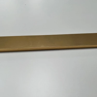 Šatníková skriňa TIMEA 1 PREMIUM - 150 cm, biela / zlatá